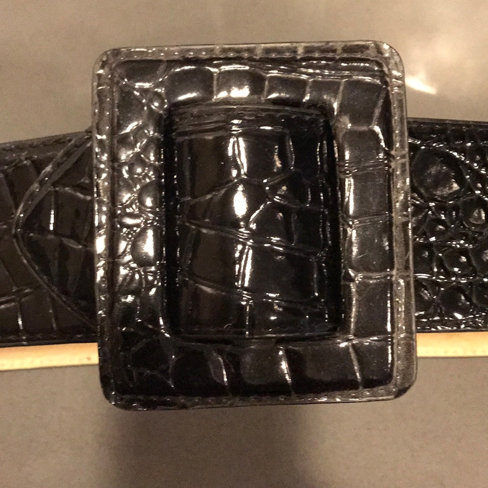 Belt for Dresses or over jackets .